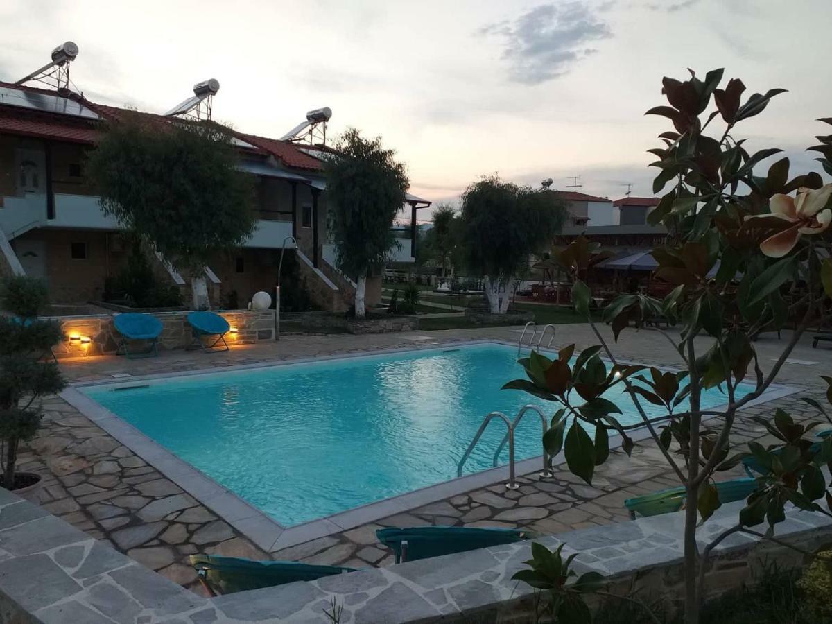 Caretta Village Toroni Esterno foto