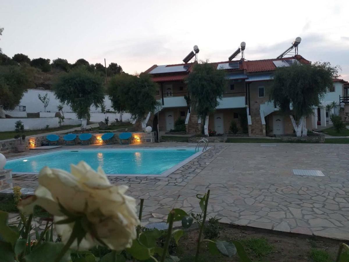 Caretta Village Toroni Esterno foto